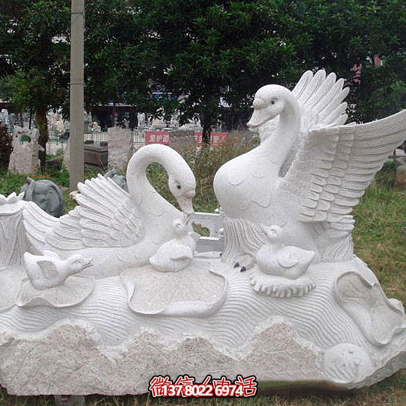 創(chuàng)意企鵝雕塑，點綴你的公園廣場