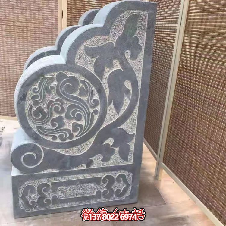 傳統(tǒng)石刻抱鼓，點(diǎn)綴仿古庭院