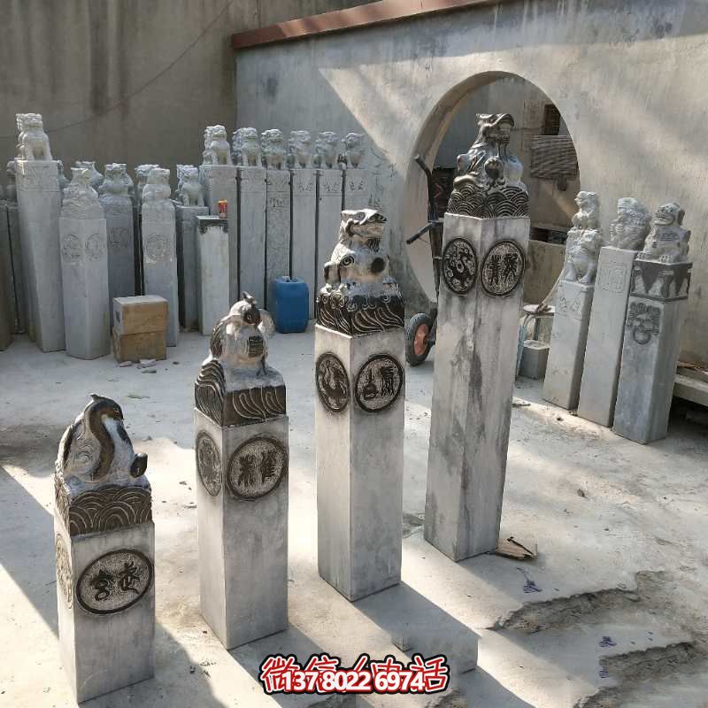 四神馬柱拴，融匯大理石精致雕塑，為園林景觀裝點增添濃濃韻味