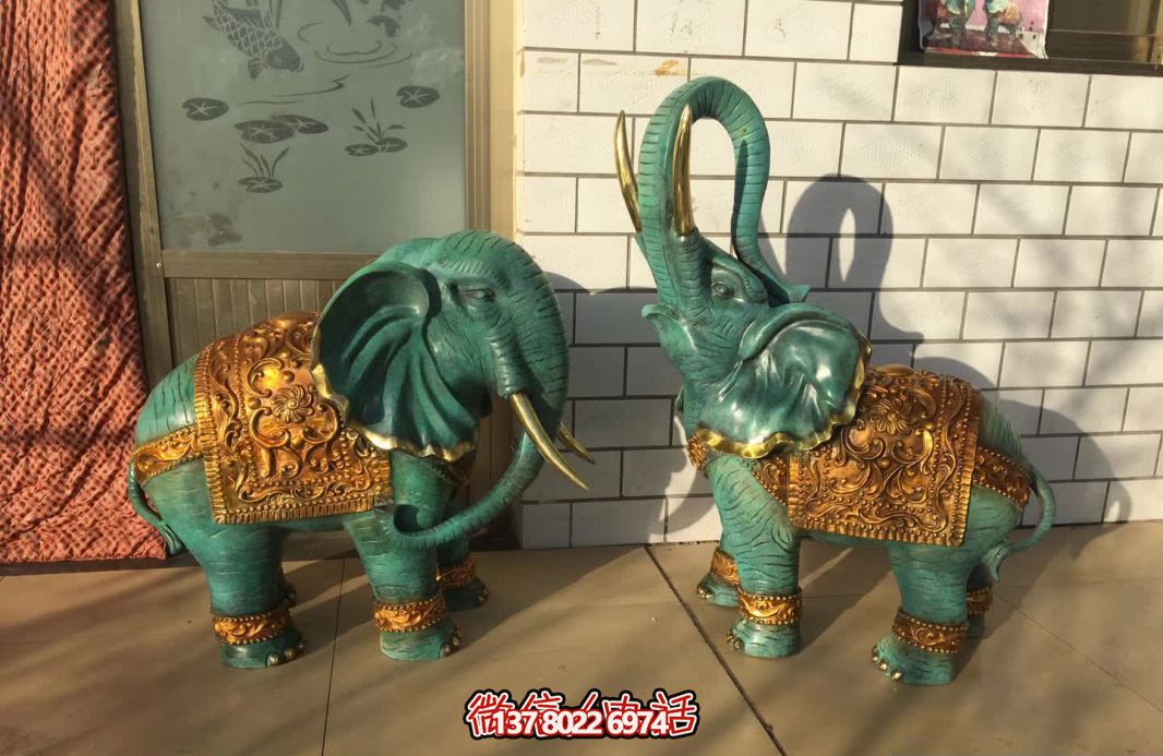 玻璃鋼大象彩繪雕塑，裝點室內(nèi)創(chuàng)意庭院