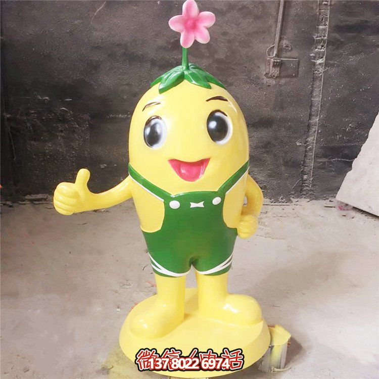 玻璃鋼卡通人物雕塑，給幼兒園創(chuàng)意擺放