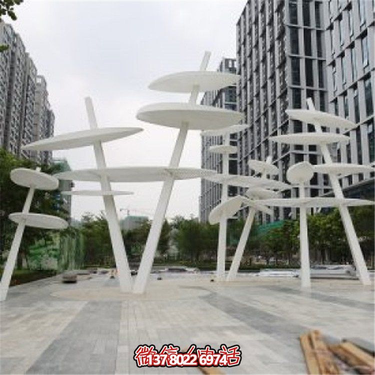 不銹鋼大型樹(shù)葉雕塑，為你的戶外景觀創(chuàng)造獨(dú)特的創(chuàng)意