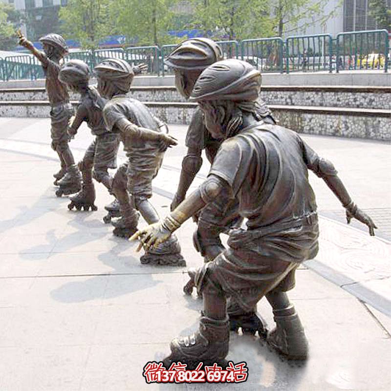 魔力旱冰滑板，讓小孩在廣場(chǎng)體驗(yàn)健康運(yùn)動(dòng)