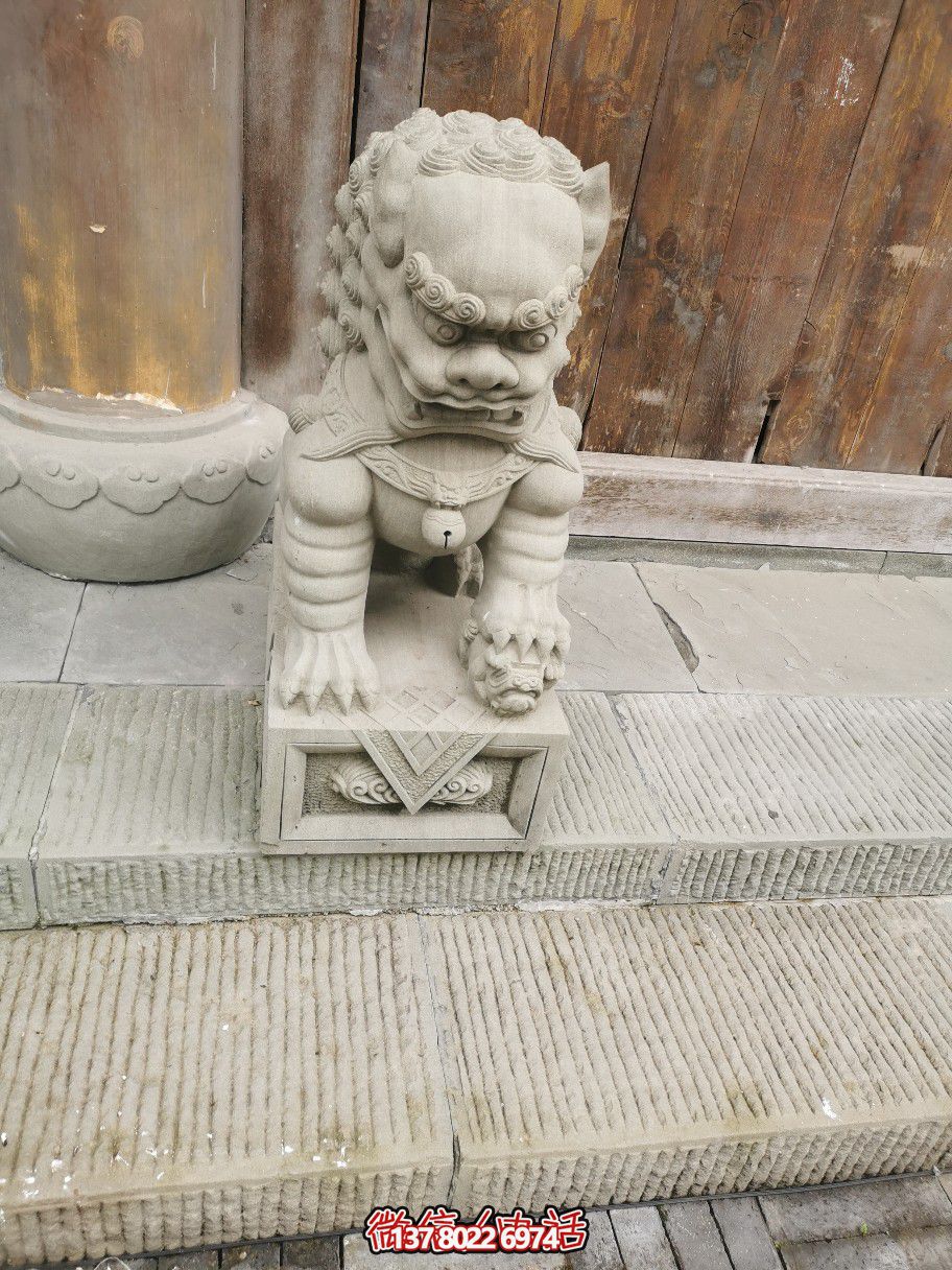 大理石石雕獅子雕塑，完美裝點(diǎn)庭院門口