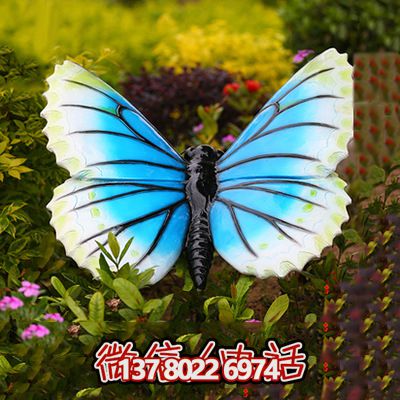 彩繪雕塑，點(diǎn)綴廣場(chǎng)，讓蝴蝶飛舞