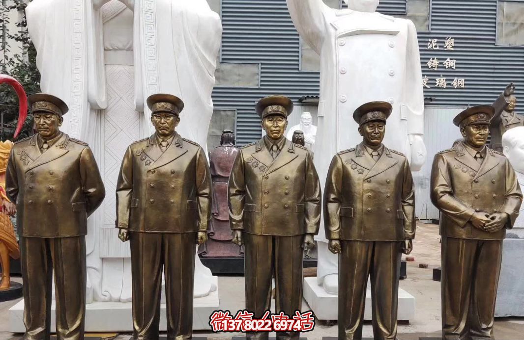 仿銅偉人元帥玻璃鋼雕塑，締造景區(qū)世界十大經(jīng)典