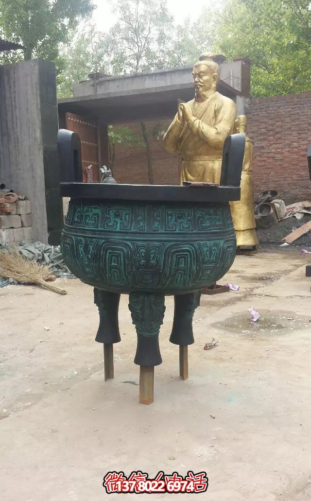 精美青銅雕塑，提升寺廟文物景觀