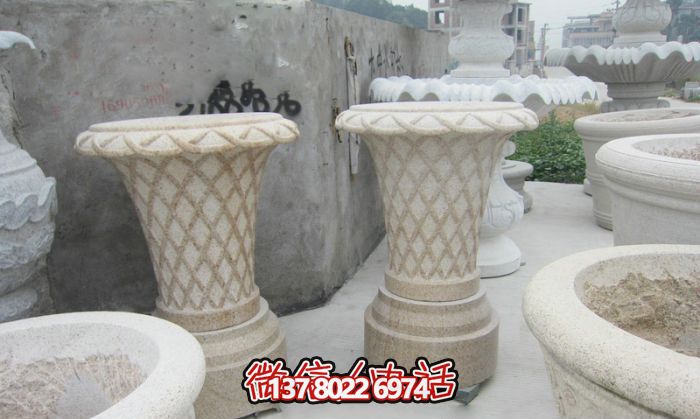 聚焦傳統(tǒng)文化，打造完美的自然景觀——大理石花籃花盆雕塑系列