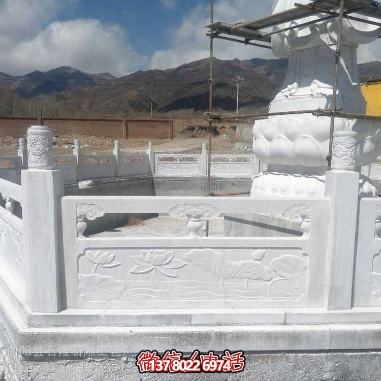 大理石欄桿雕塑，為公園、戶外景區(qū)增添優(yōu)雅氣質
