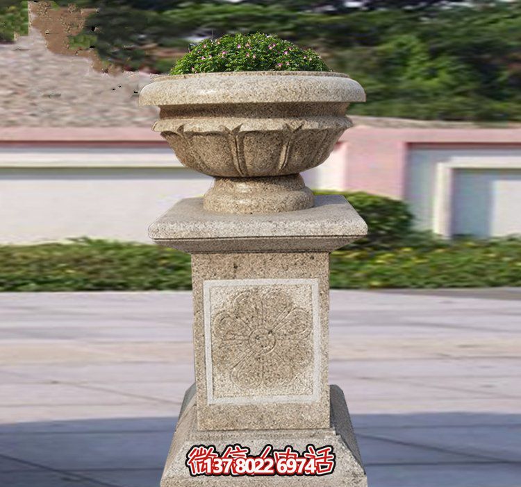 精美石雕花缽，添彰歐式庭院裝飾