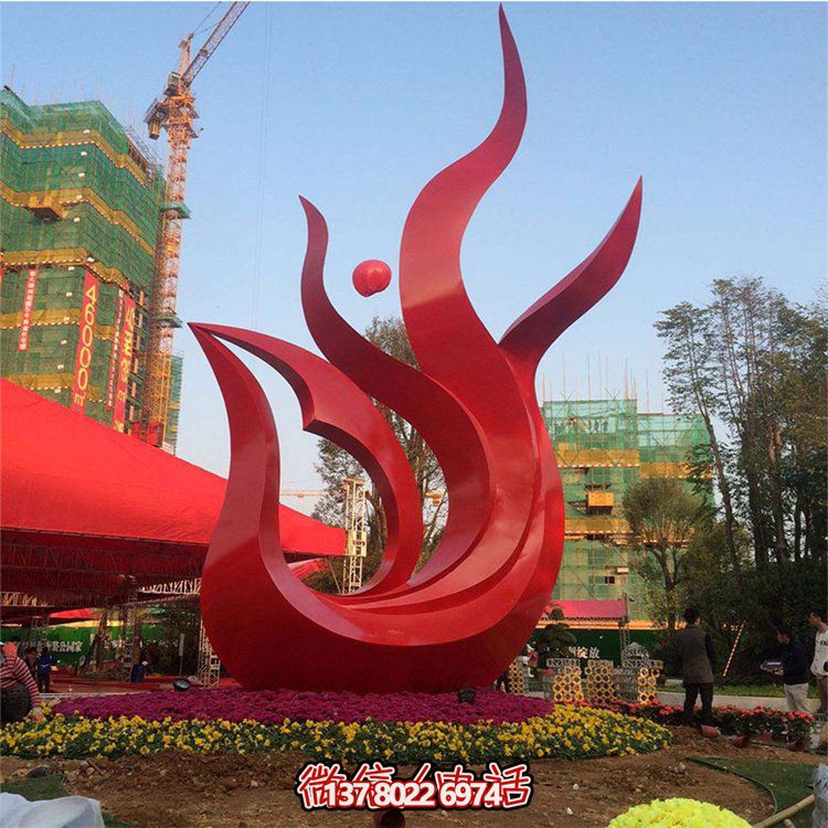 精美不銹鋼鳳凰雕塑，點(diǎn)綴精致小區(qū)、別墅環(huán)境