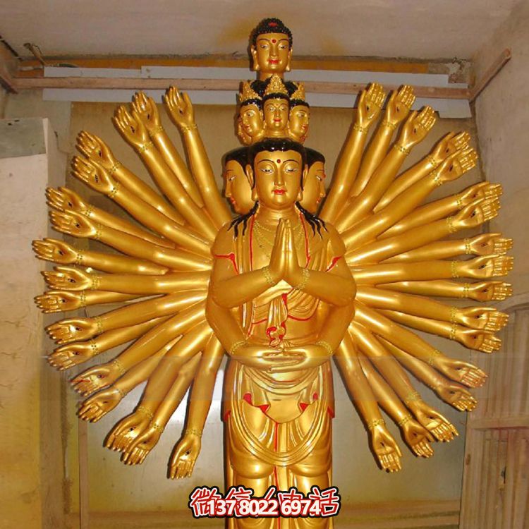 鎏金千手觀音大型雕塑，精美絕倫，醉人心魄