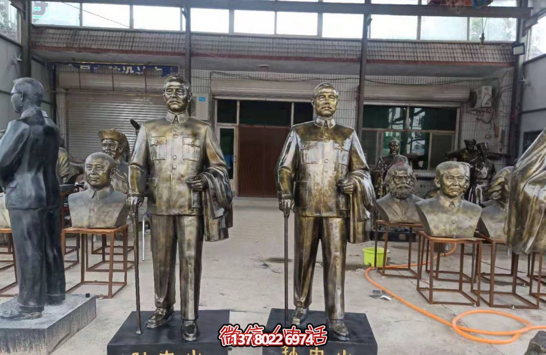 仿銅玻璃鋼孫中山雕塑，點(diǎn)亮校園景區(qū)