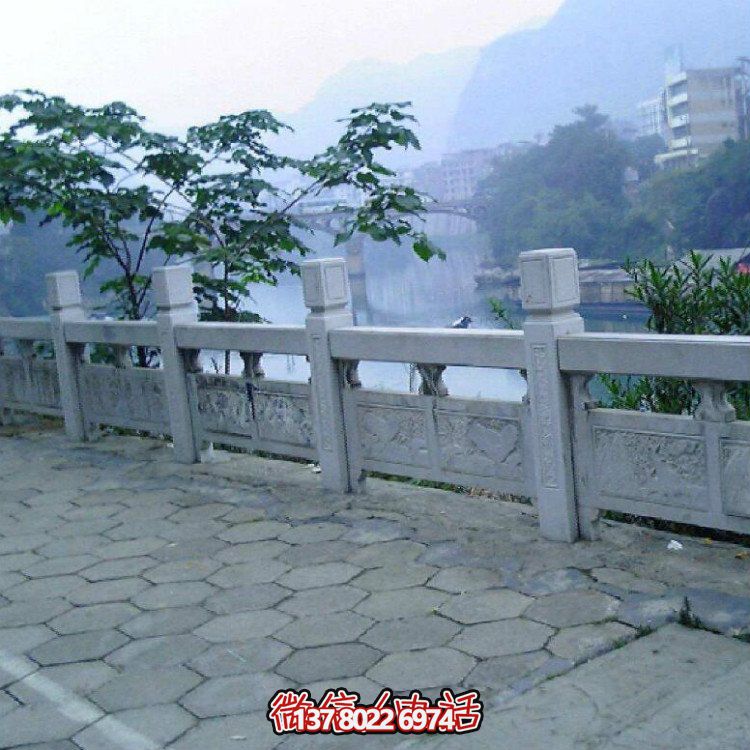 品質(zhì)精良的大理石欄桿、欄板及雕塑，締造美麗景觀