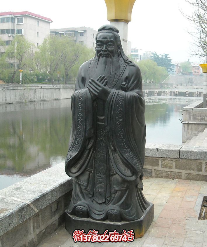 歷史名人雕塑，銅像點(diǎn)綴湖邊公園小區(qū)