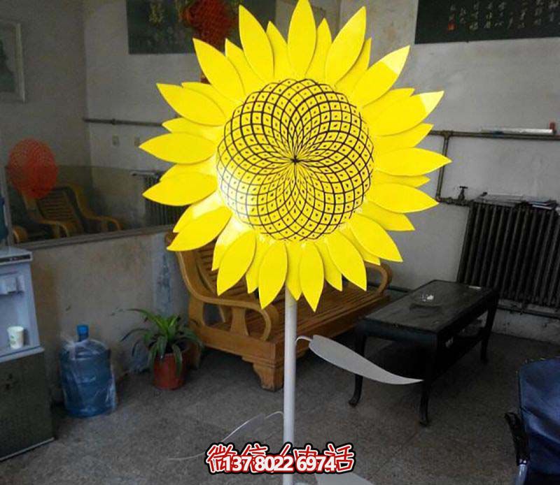 不銹鋼游樂園草坪擺放雕塑，向日葵裝飾