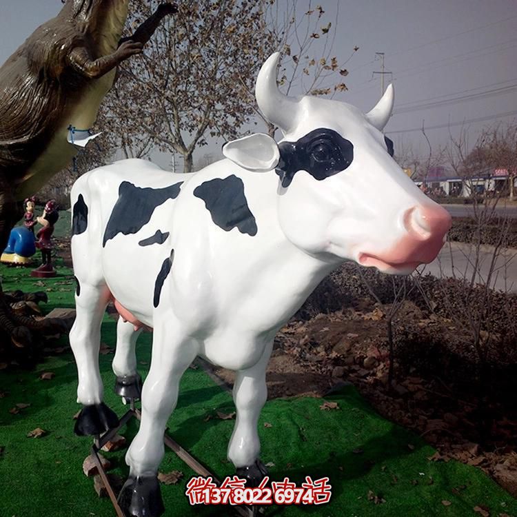 玻璃鋼制仿真奶牛擺件，裝點(diǎn)你的戶外農(nóng)場(chǎng)