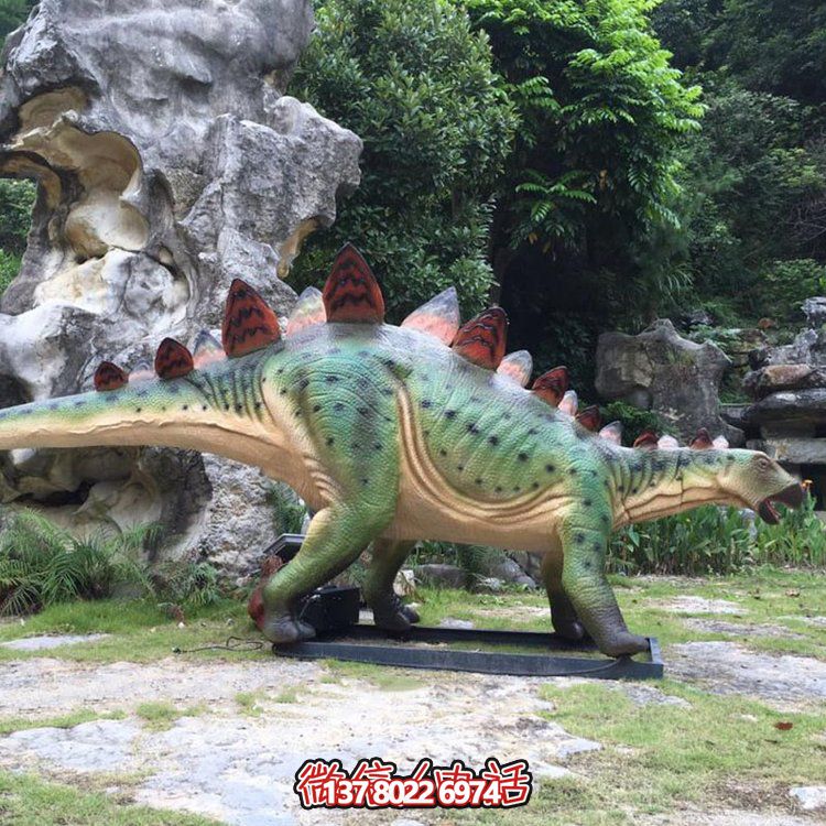 劍齒龍，玻璃鋼仿真恐龍仿生雕塑